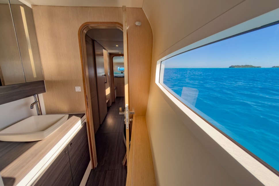 OUTREMER 51 22