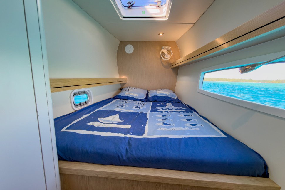 OUTREMER 51 25