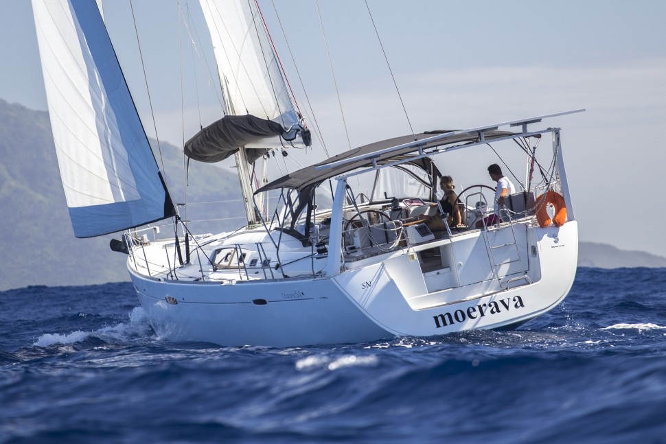 2011 | Beneteau Oceanis 54 image