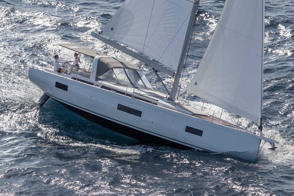 Oceanis Yacht 54 navigation 9