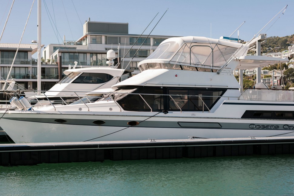 Oceans Alexander 1 Exterior2.jpg