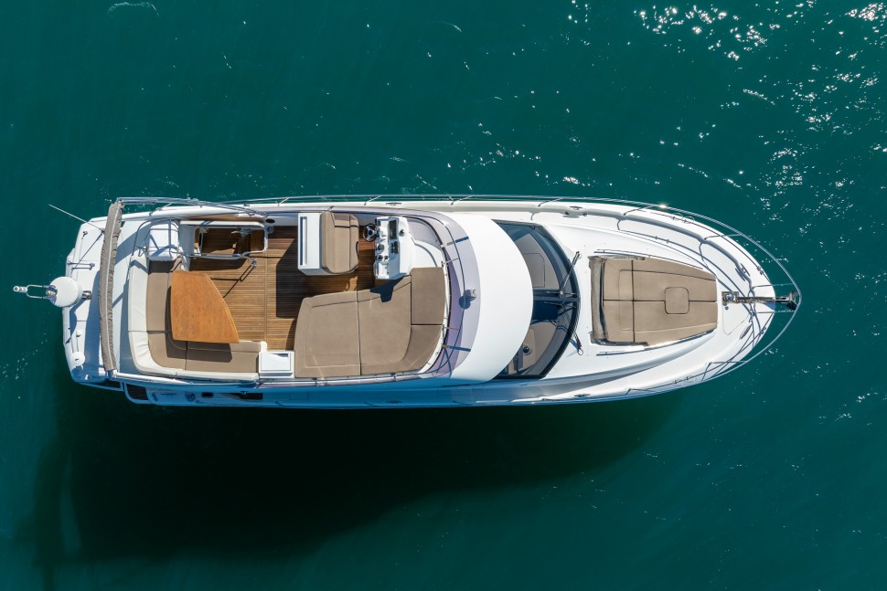 2017 | Prestige 500 Fly image