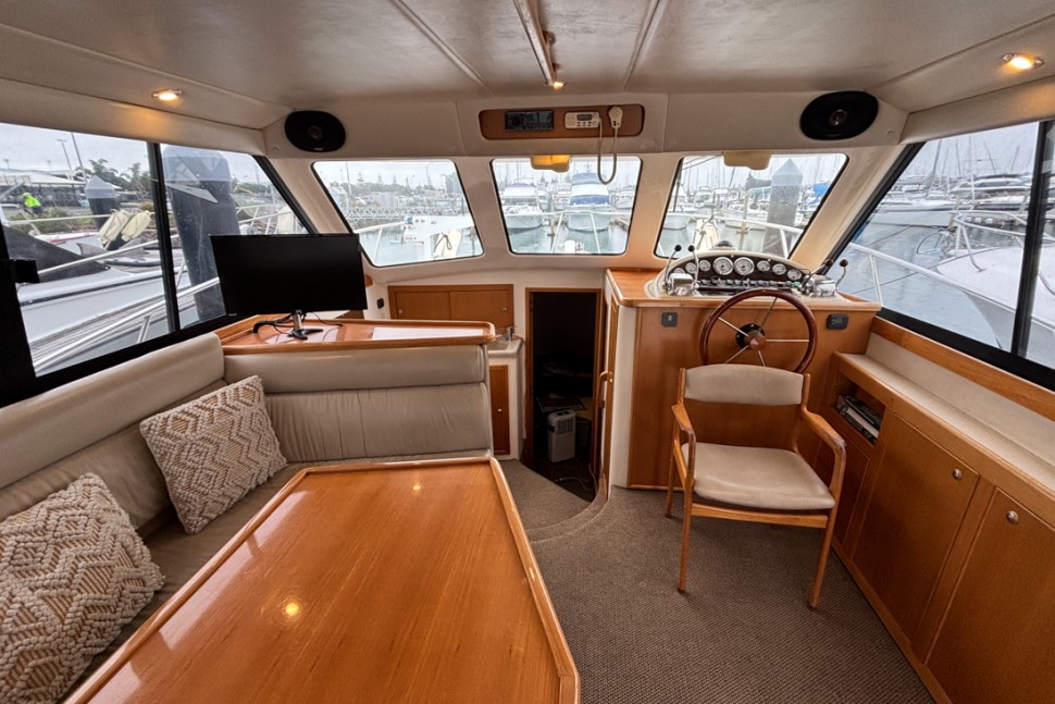 Riviera 34 10