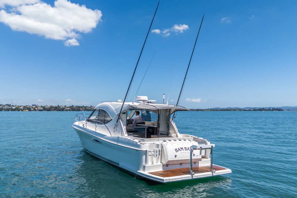 Riviera 3600 002 exterior