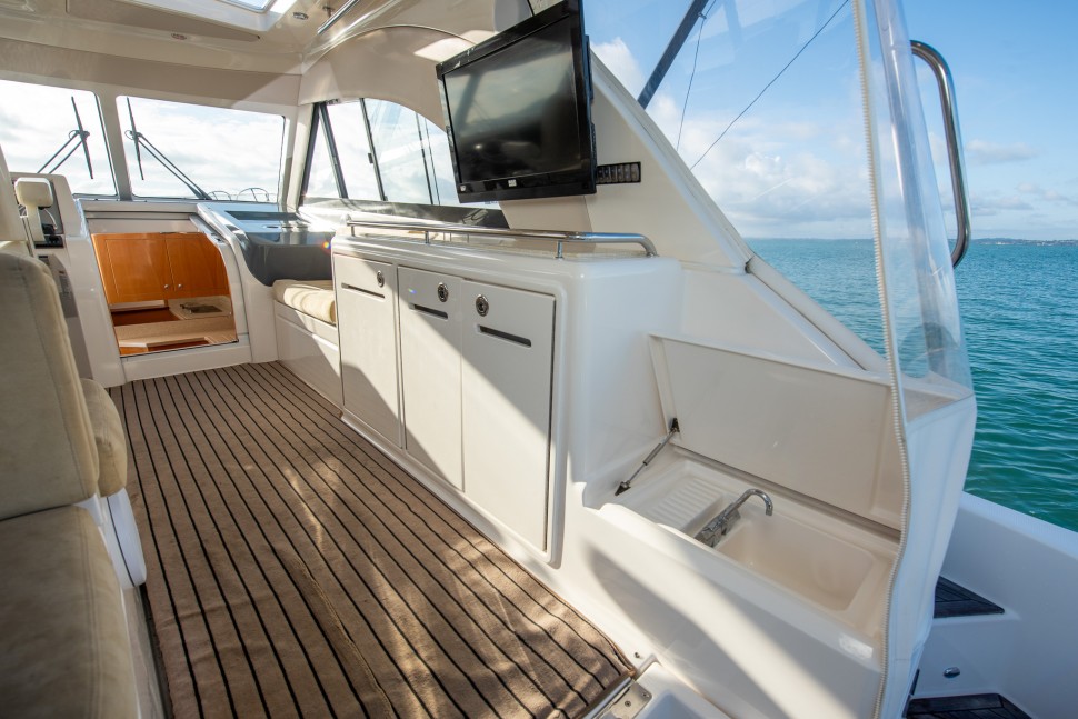 Riviera 43 Offshore 109