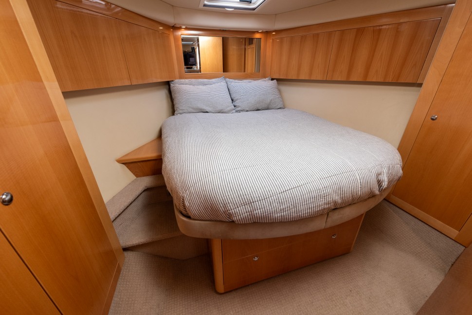 Riviera 43 Offshore 115