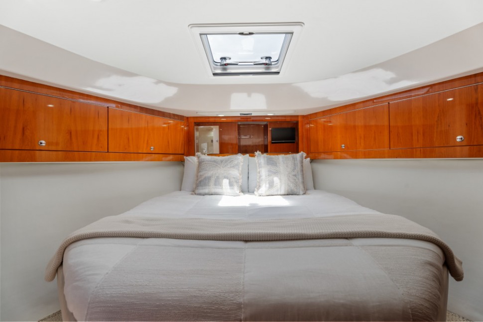 Riviera 4700 16 Main Cabin