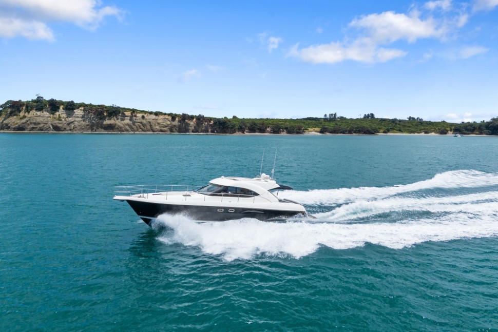 Riviera 4700 3 Exterior Port