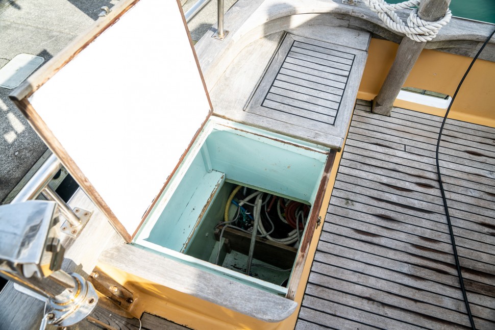 SALTHOUSE MOTOR SAILOR 20