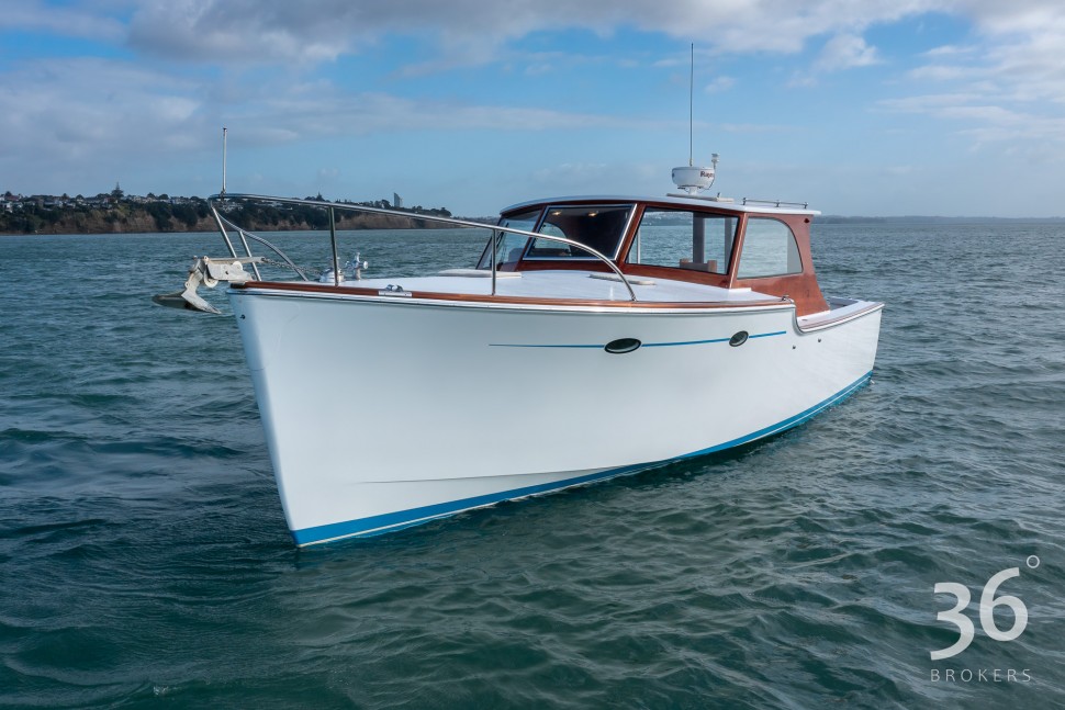 Salhouse Southstar 37 8