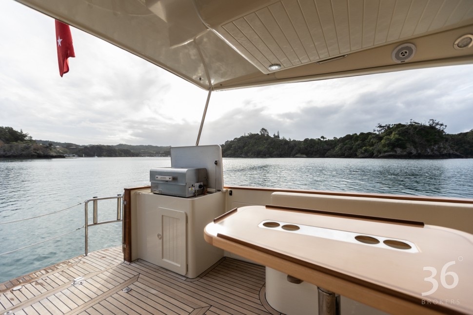 Salthouse Corsair 49 38