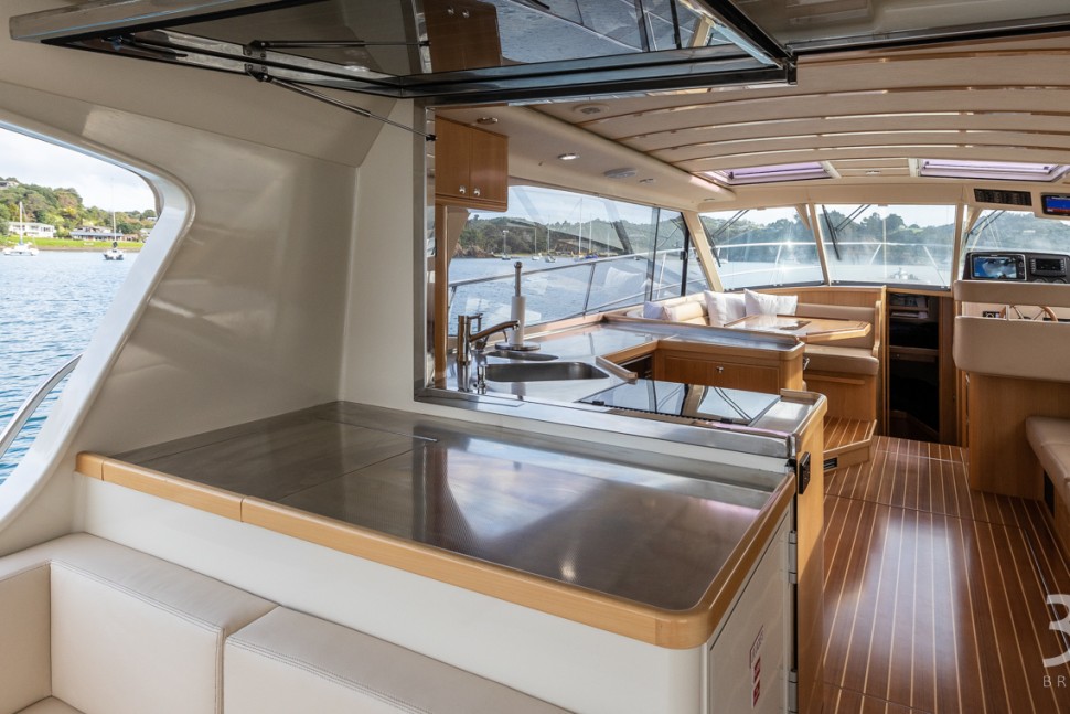 Salthouse Corsair 49 46