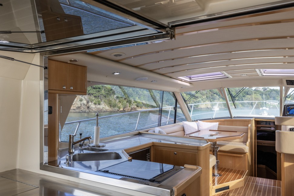 Salthouse Corsair Cabriolet 49 13