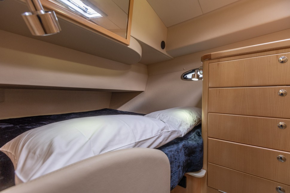 Salthouse Corsair Cabriolet 49 18