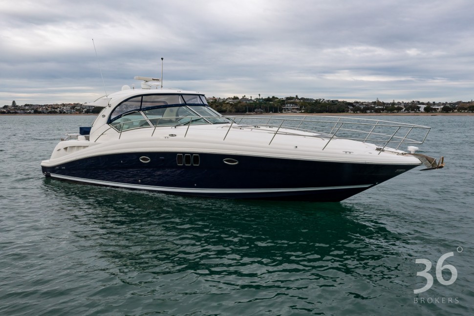 Sea Ray 44 21