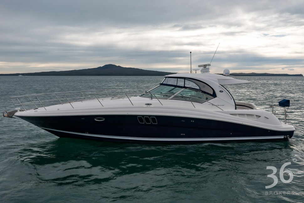 Sea Ray 44 8