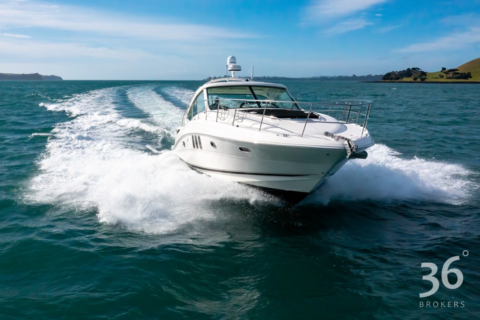 Sea Ray 515 2