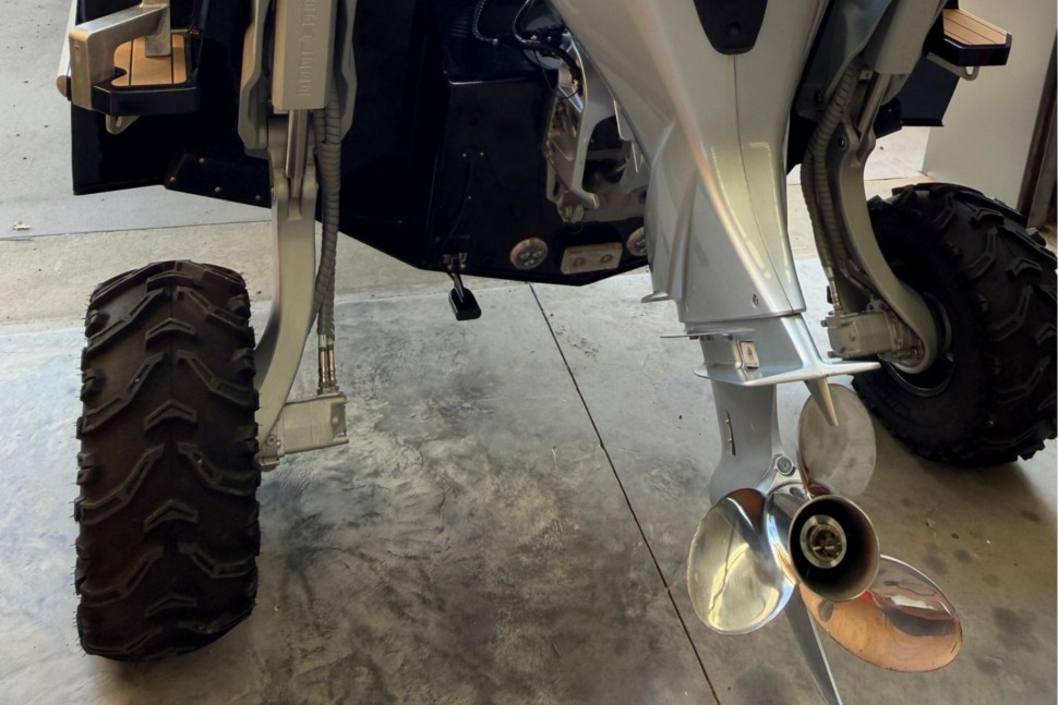 Sealegs 8.5m Alloy Wheelfish 16
