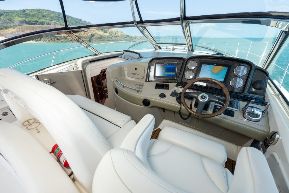 Searay 44 12 Helm