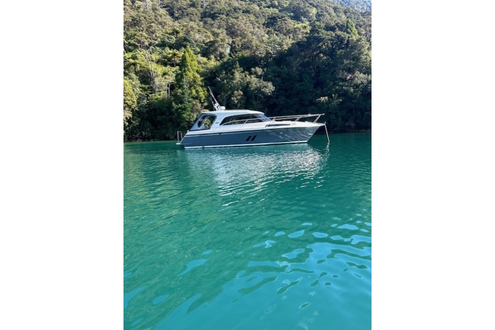 Superior 1 stbd view