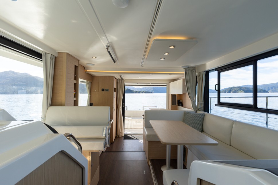 Swift Trawler 11 Saloon aft