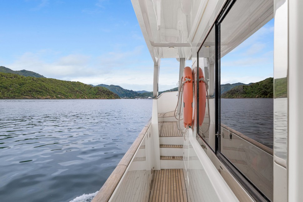 Swift Trawler 15 side deck.jpg