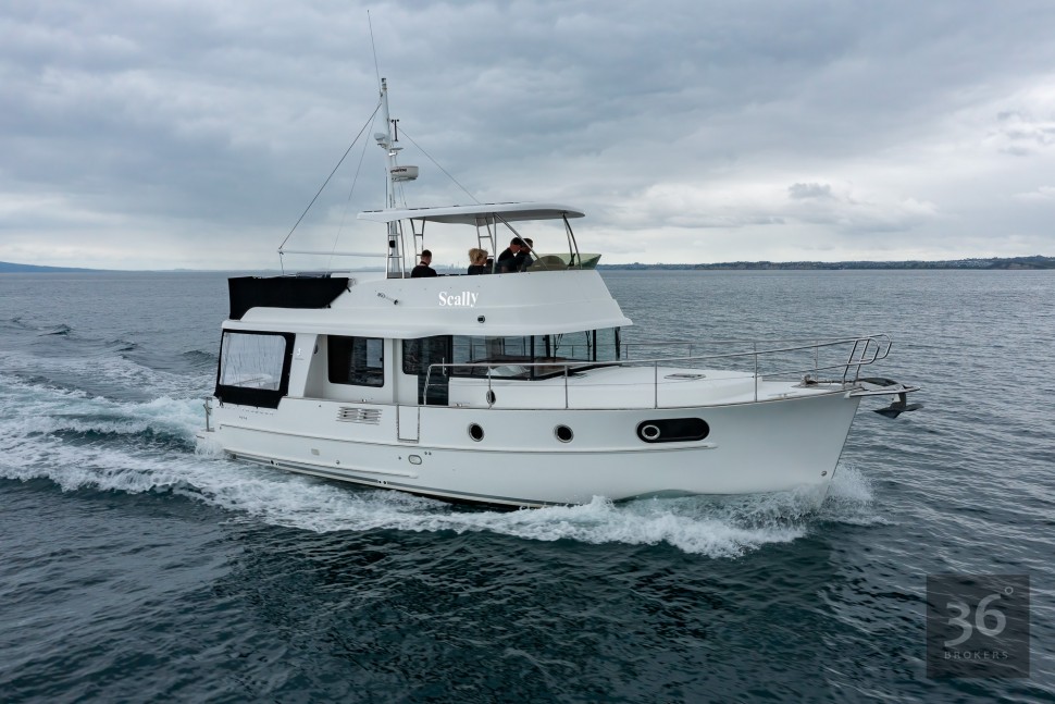 Swift Trawler 44 2