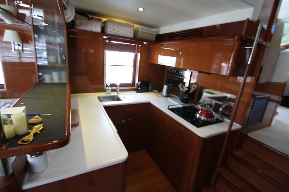 Swift trawler 6 galley.jpg