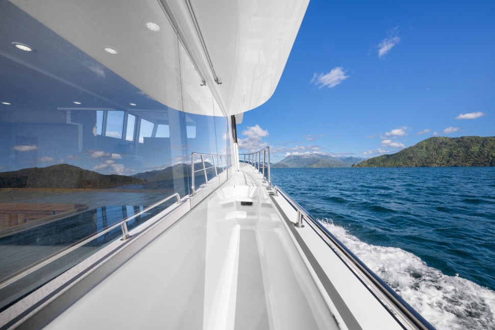 Wal Edwards 60 4 Side deck.jpg