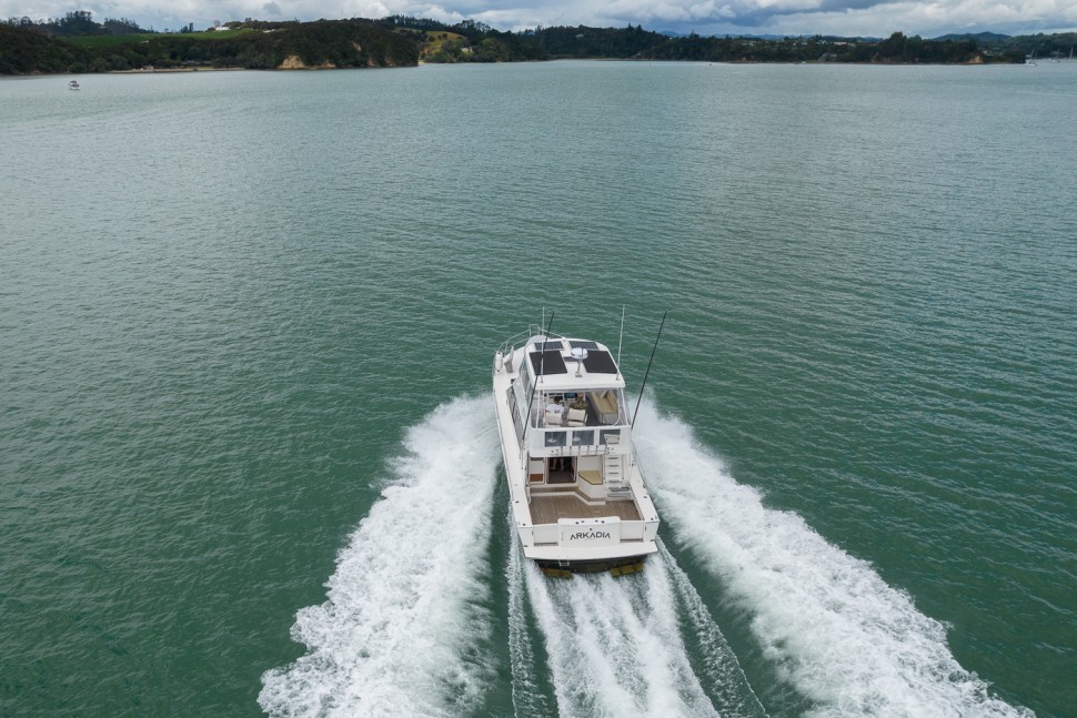 don senior arkadia 01 underway aerial stern