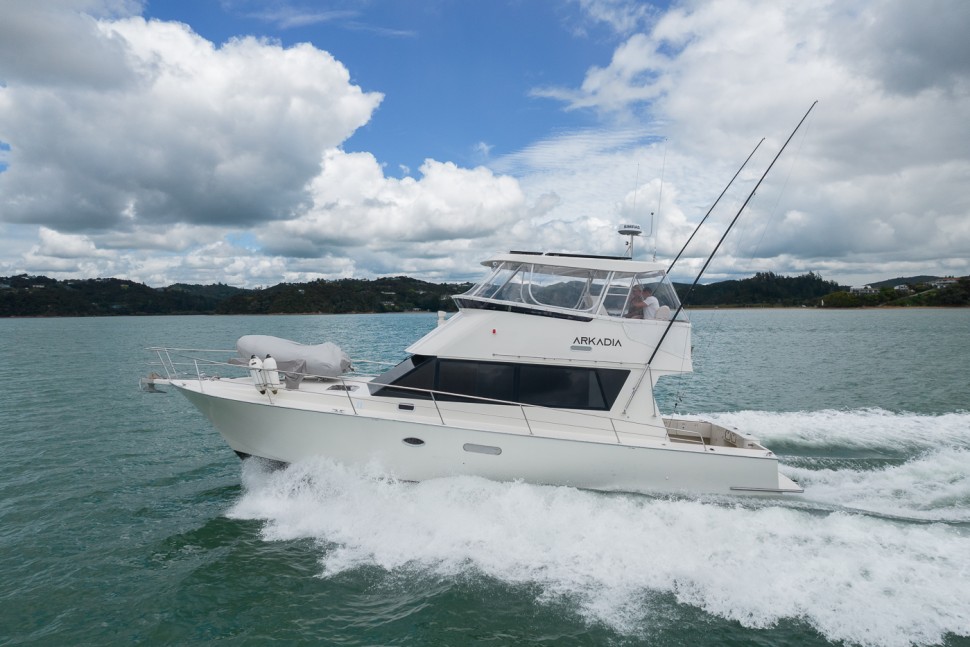 don senior arkadia 04 underway profile