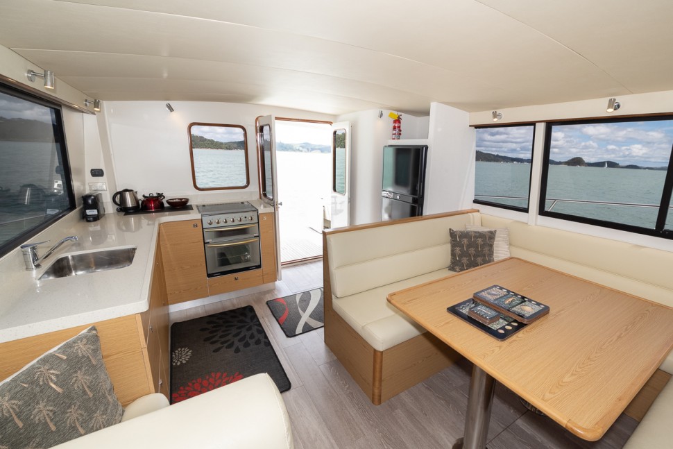 don senior arkadia 13 galley dinette