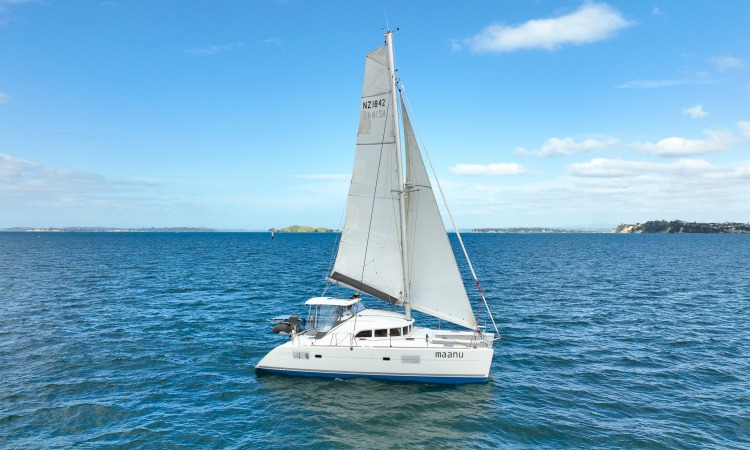 Lagoon380 51