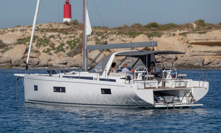 Oceanis Yacht 54 anchor 11