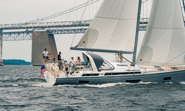 Oceanis Yacht 54 sailing 44